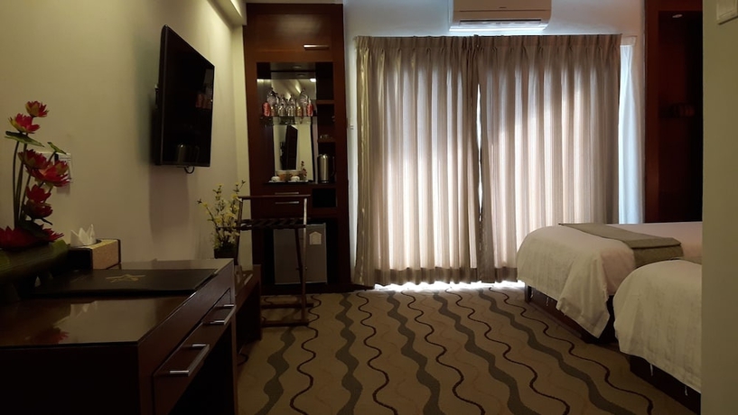 Imagen de la habitación del Hotel City Star. Foto 5