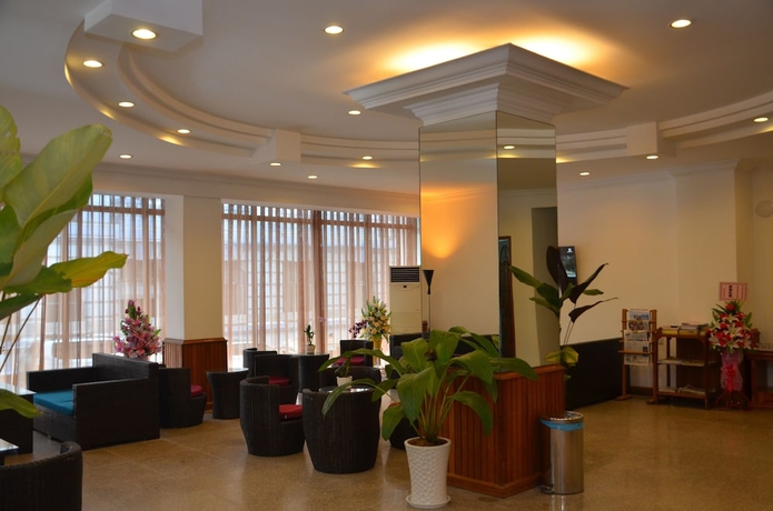 Imagen de los interiores del Hotel City Star. Foto 19