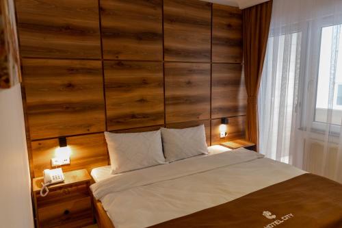Imagen general del Hotel City Star, Pristina. Foto 7