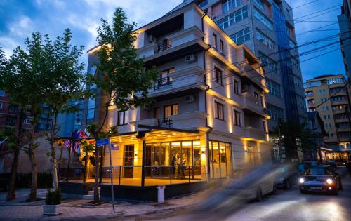 Imagen general del Hotel City Star, Pristina. Foto 15