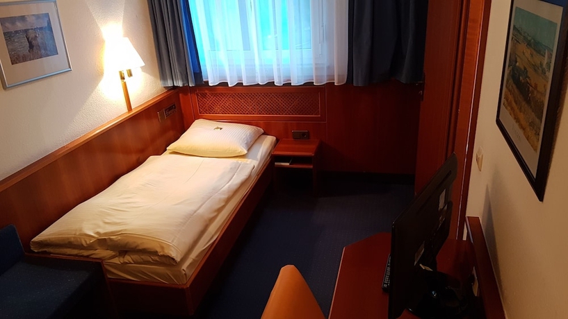 Imagen de la habitación del Hotel City Stuttgart. Foto 3