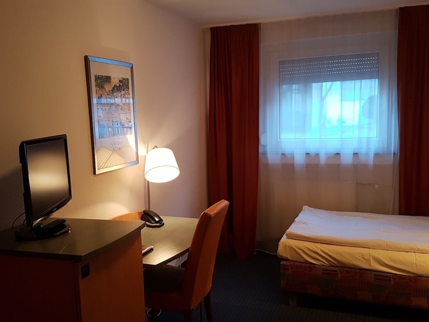 Imagen de la habitación del Hotel City Stuttgart. Foto 6