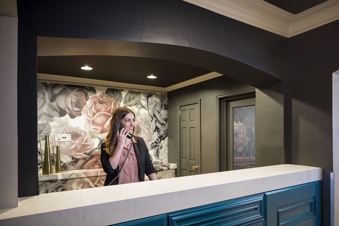 Imagen de los interiores del Hotel City Suites. Foto 16