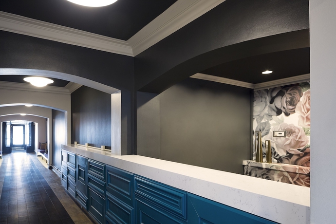 Imagen de los interiores del Hotel City Suites. Foto 19