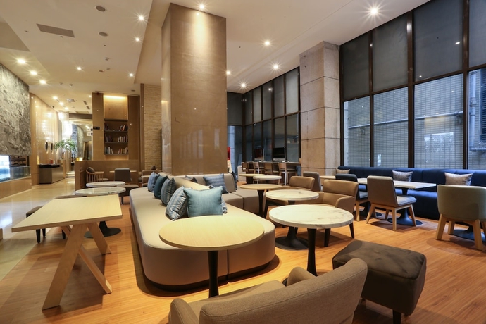 Imagen de los interiores del Hotel City Suites Taipei Nandong. Foto 19