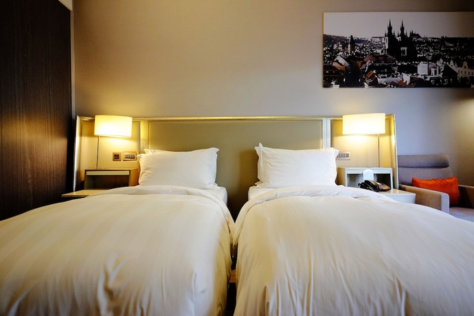 Imagen de la habitación del Hotel City Suites Taipei Nandong. Foto 14