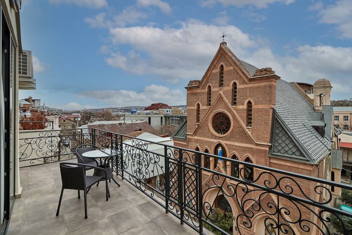 Imagen general del Hotel City, Tbilisi. Foto 1