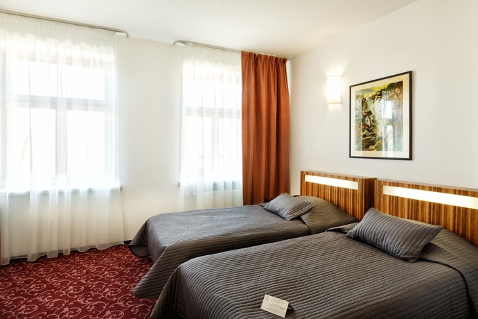 Imagen de la habitación del Hotel City Teater. Foto 6