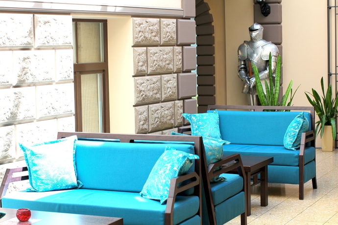 Imagen de los interiores del Hotel City Teater. Foto 16