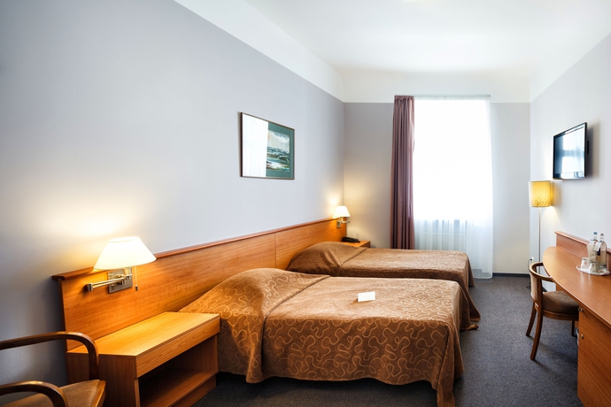 Imagen de la habitación del Hotel City Teater. Foto 9