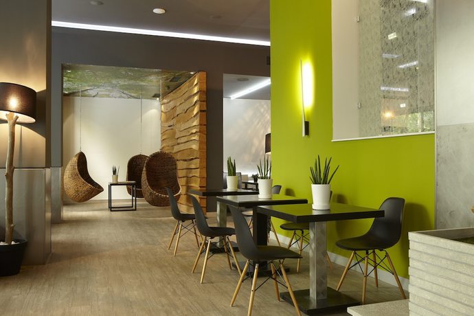 Imagen del bar/restaurante del Hotel City Thessaloniki. Foto 4