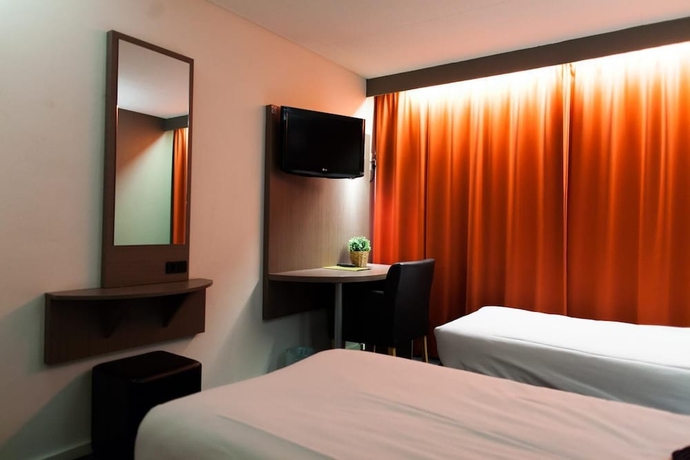 Imagen de la habitación del Hotel City Tilburg. Foto 7
