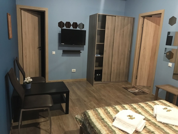 Imagen de la habitación del Hotel City Time. Foto 8
