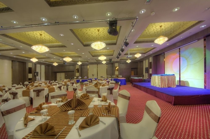 Imagen de los interiores del Hotel City Tower, Fujairah. Foto 14