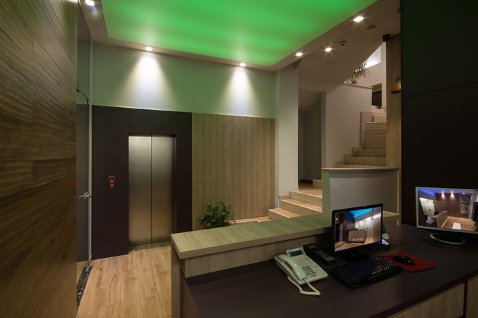 Imagen de los interiores del Hotel City View Deluxe. Foto 17