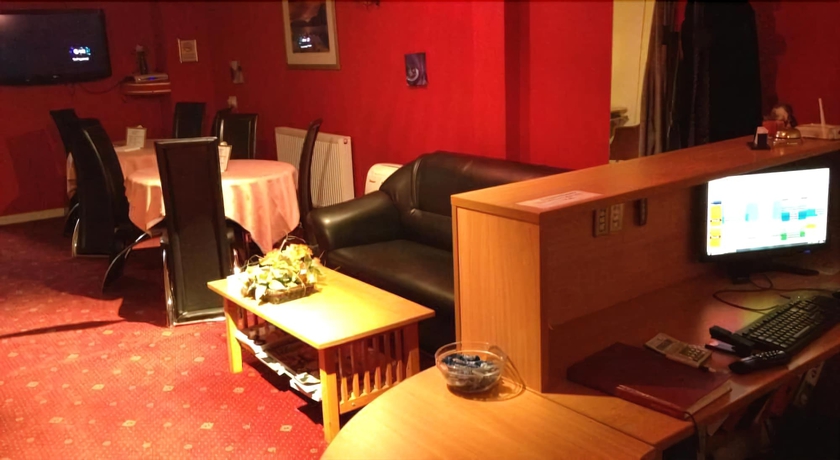 Imagen del bar/restaurante del Hotel City View Roman Road. Foto 3