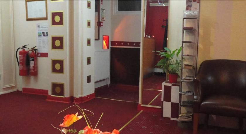 Imagen de los interiores del Hotel City View Roman Road. Foto 13