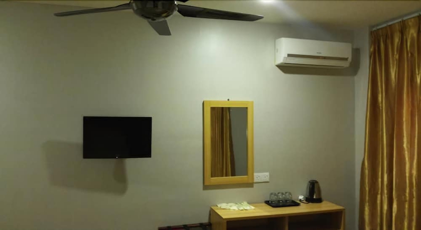 Imagen de la habitación del Hotel City View Sepang. Foto 12