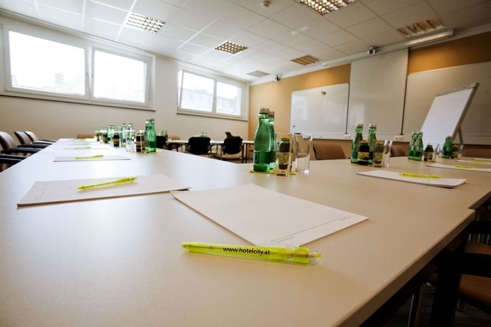 Imagen de los interiores del Hotel City Villach. Foto 16