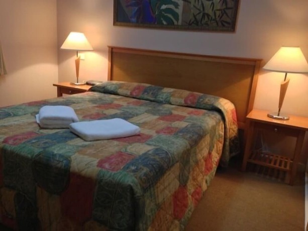 Imagen de la habitación del Hotel City West Accommodation. Foto 32