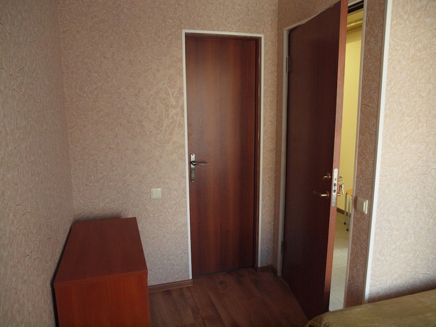 Imagen de la habitación del Hotel City Westa. Foto 11