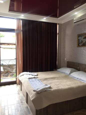 Imagen de la habitación del Hotel City, Zugdidi. Foto 11