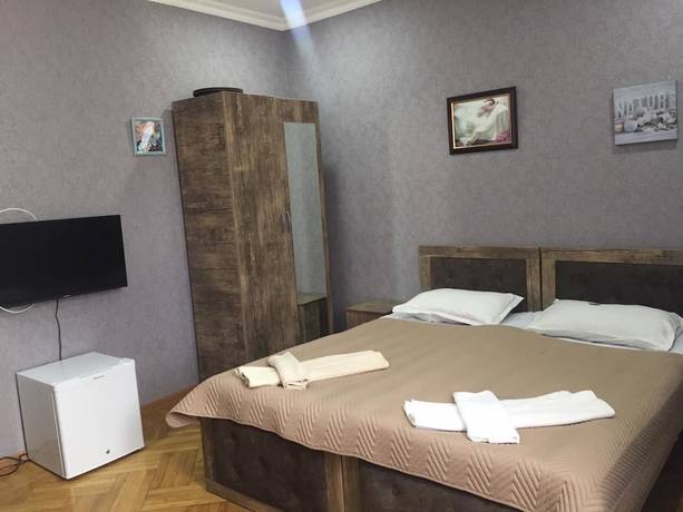 Imagen de la habitación del Hotel City, Zugdidi. Foto 15
