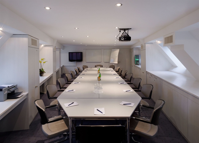 Imagen de los interiores del Hotel City Zürich Design and Lifestyle. Foto 10