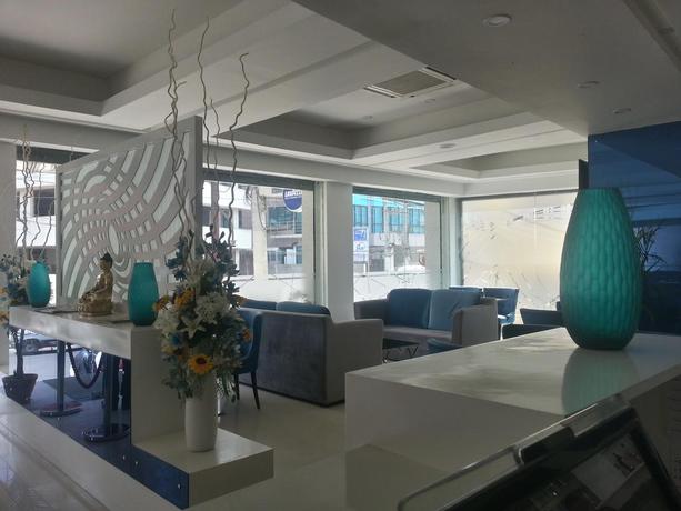 Imagen de los interiores del Hotel City and Suites. Foto 8