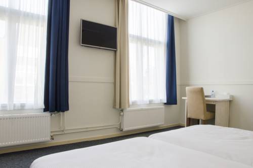 Imagen de la habitación del Hotel City2beach. Foto 16