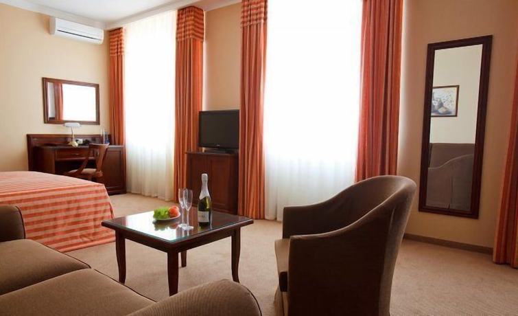 Imagen de la habitación del Hotel CityClub. Foto 4