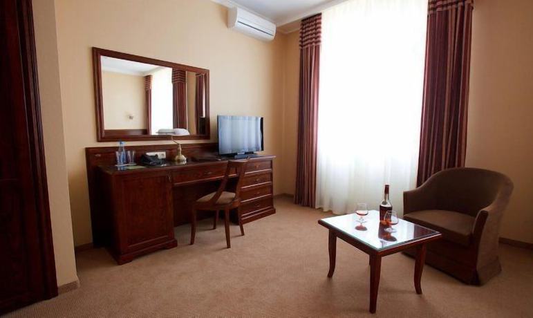 Imagen de la habitación del Hotel CityClub. Foto 8