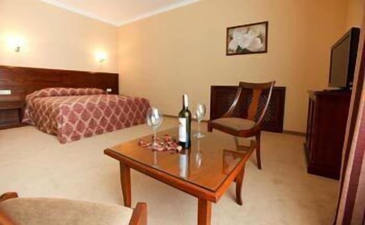 Imagen de la habitación del Hotel CityClub. Foto 11