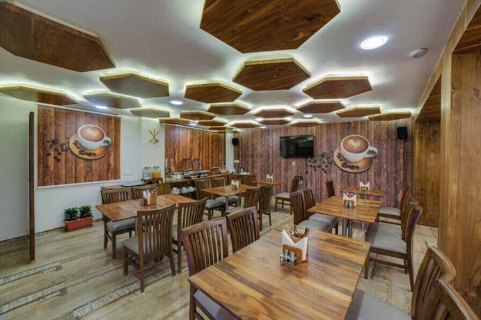 Imagen de los interiores del Hotel CityInn. Foto 16