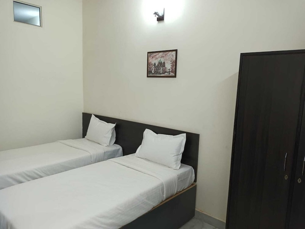 Imagen de la habitación del Hotel CityMax Inn. Foto 2