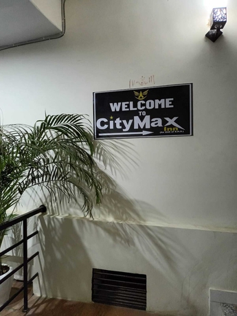 Imagen de los interiores del Hotel CityMax Inn. Foto 14
