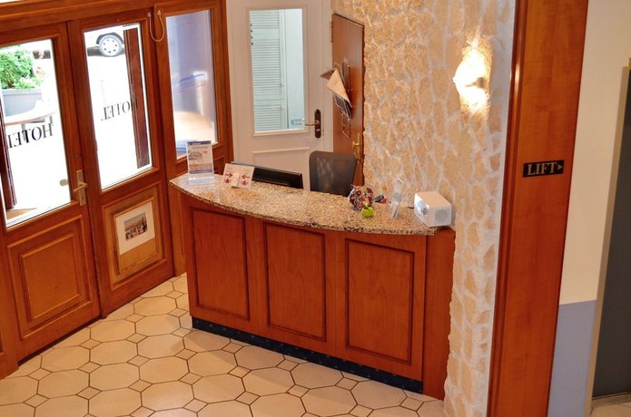 Imagen de los interiores del Hotel CityStadt Hamburg Uelzen. Foto 18