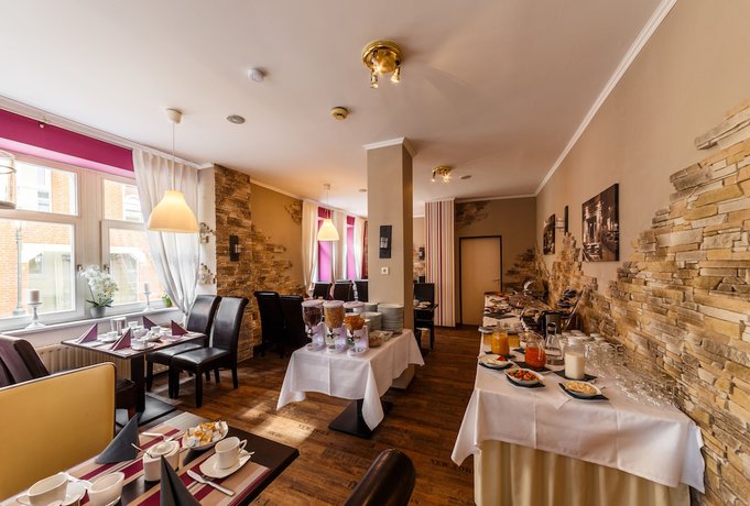 Imagen de los interiores del Hotel CityStolberg. Foto 19