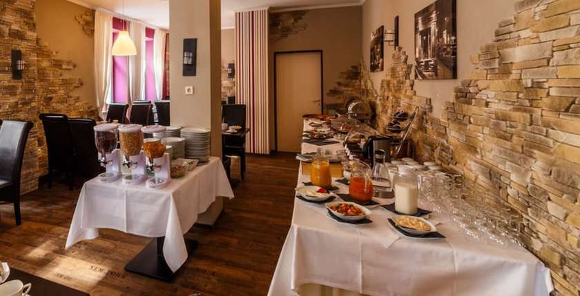Imagen del bar/restaurante del Hotel CityStolberg. Foto 2