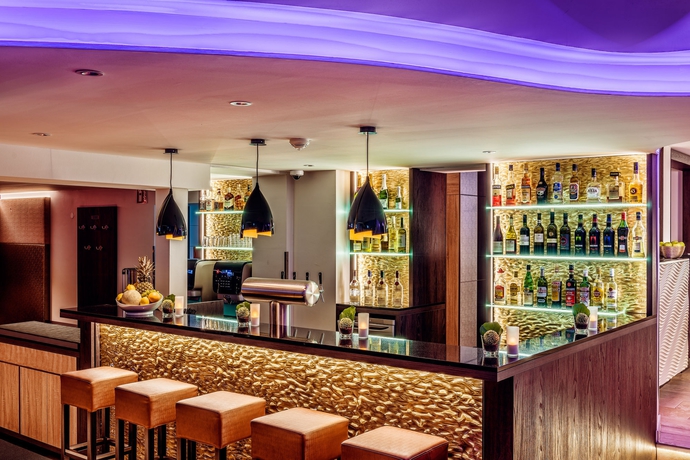 Imagen del bar/restaurante del Hotel Cityclass Alter Markt. Foto 4