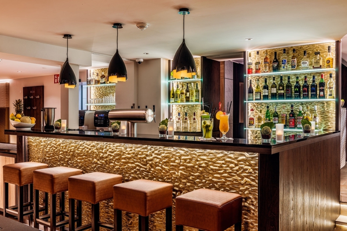 Imagen del bar/restaurante del Hotel Cityclass Alter Markt. Foto 8