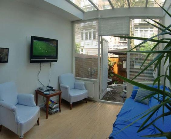 Imagen general del Hotel Cityden Museum Square Hotel Apartments. Foto 5