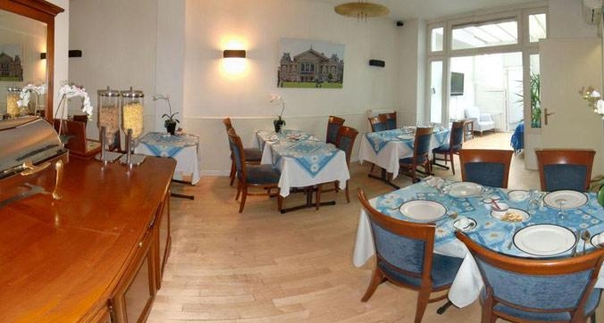 Imagen general del Hotel Cityden Museum Square Hotel Apartments. Foto 7