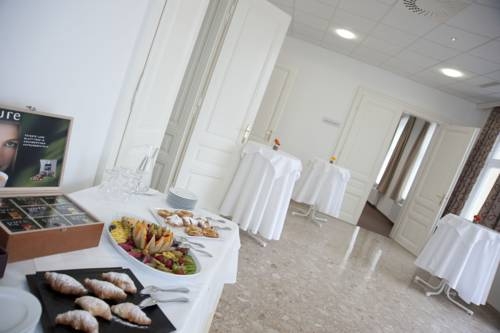 Imagen general del Hotel Cityhotel Dandc. Foto 7