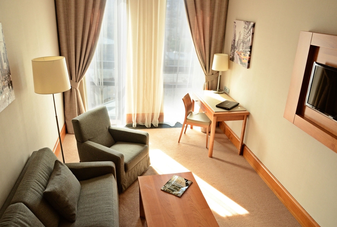 Imagen de la habitación del Hotel Cityhotel. Foto 13