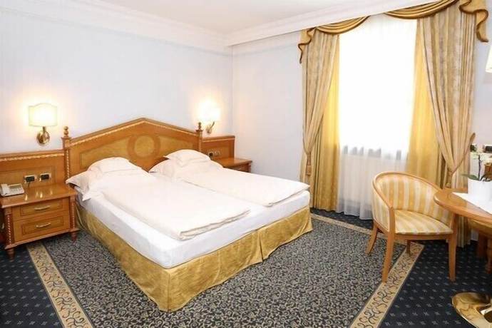 Imagen de la habitación del Hotel Cityhotel Goldener Adler BandB. Foto 11