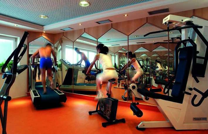 Imagen de los interiores del Hotel Cityhotel Goldener Adler BandB. Foto 19