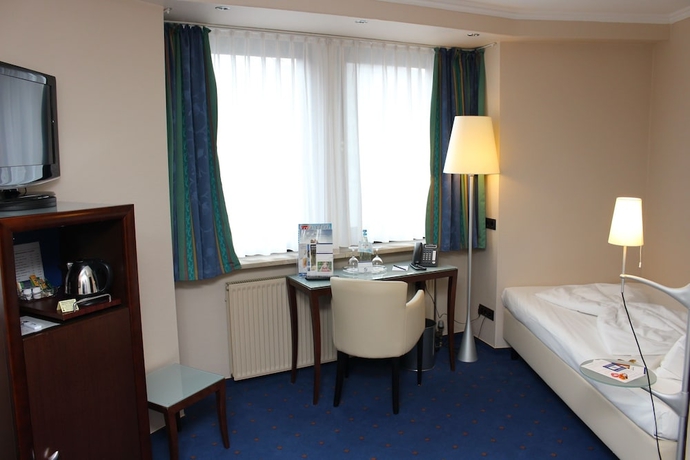 Imagen de la habitación del Hotel Cityhotel Kaiser Karl Aachen. Foto 7