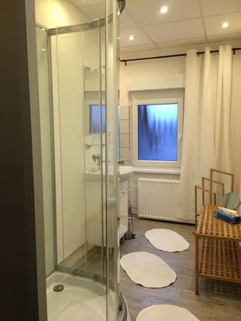 Imagen de la habitación del Hotel City-hotel-garni-diez. Foto 12