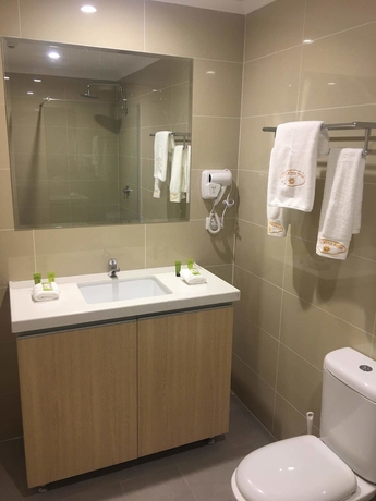 Imagen de la habitación del Hotel Citylights. Foto 14